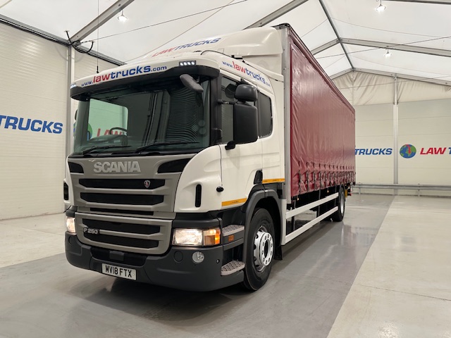 Scania P250 4×2 Sleeper Cab Curtainsider