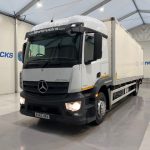 Mercedes Actros 1824 4×2 Sleeper Cab Box Van - thumbnail
