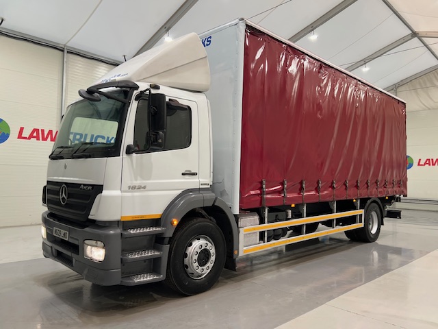 Mercedes Axor 1824 Day Cab Curtainsider