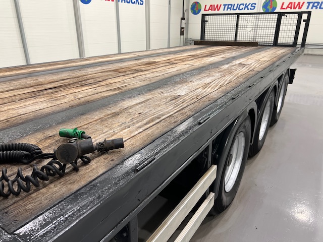 Montracon Tri Axle Flatbed Drawbar Trailer