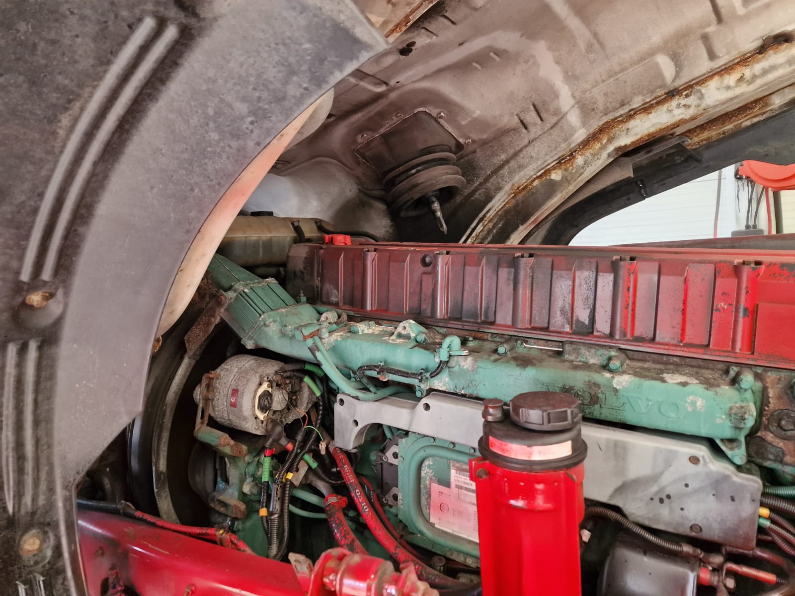 Volvo FM12 380 6×2 Midlift Tractor Unit Manual