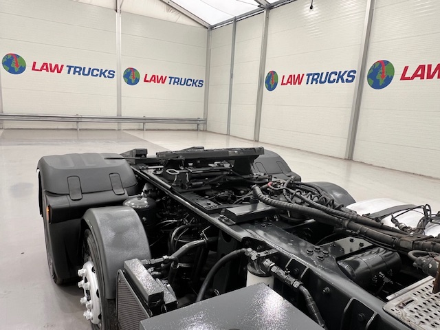 DAF CF85 360 6×2 Midlift Tractor Unit