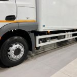 Mercedes Actros 1824 4×2 Sleeper Cab Box Van - thumbnail