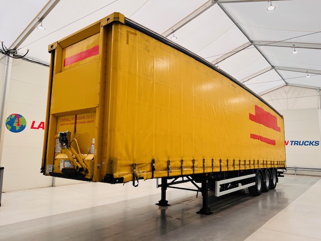 Don Bur Tri Axle Curtainsider Trailer