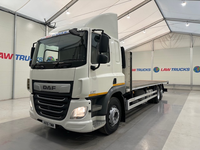 DAF CF 330 6×2 Rear Lift Sleeper Cab Flatbed