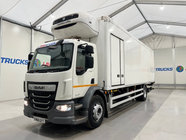 DAF LF 230 4×2 Day Cab Fridge Box
