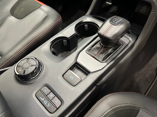 Ford Ranger Raptor 2.0 Auto 4×4 Pick Up
