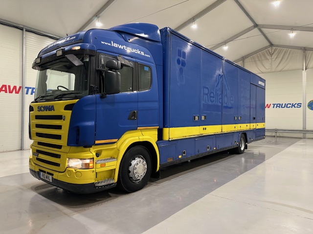 Scania R270 4×2 Sleeper Cab Box Van Manual