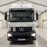 Mercedes Actros 1824 Sleeper Cab Curtainsider - thumbnail