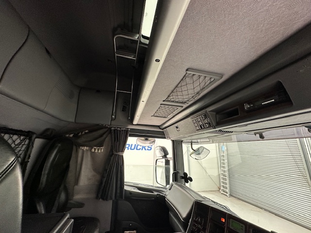 Scania 124 470 6×2 10 Tyre Sleeper Cab Flatbed