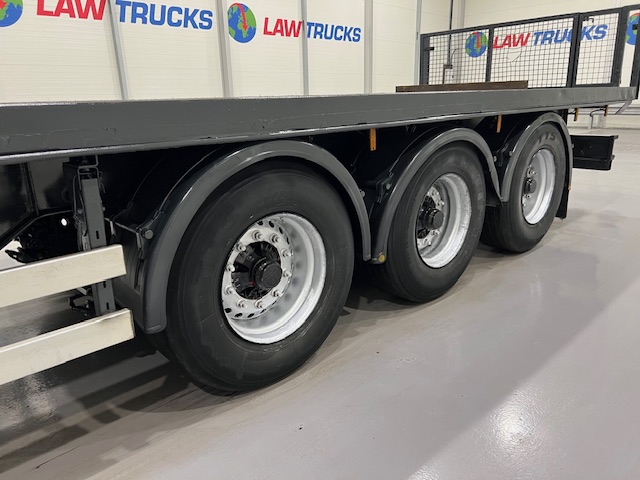 Montracon Tri Axle Flatbed Drawbar Trailer