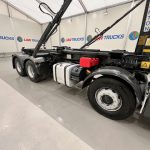 Scania P410 8×4 Day Cab Hookloader Manual - thumbnail
