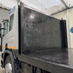 Scania P94 260 10 Tyre Sleeper Cab Flatbed - thumbnail