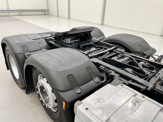 DAF XF 510 6×2 Midlift Tractor Unit Manual