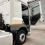 DAF CF 400 4×2 Sleeper Cab Tractor Unit - thumbnail