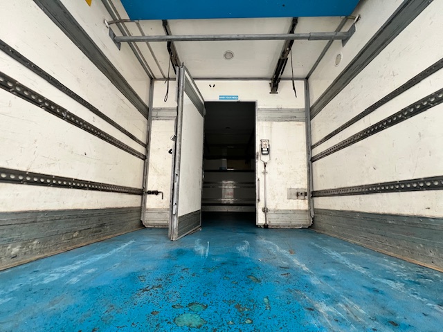 Mercedes Axor 1824 Day Cab Box Van