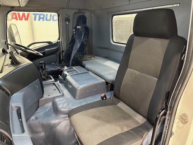 Hino 3241 700 8×4 Sleeper Cab Steel Tipper