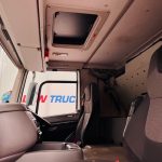 DAF CF 220 4×2 Sleeper Cab Curtainsider - thumbnail