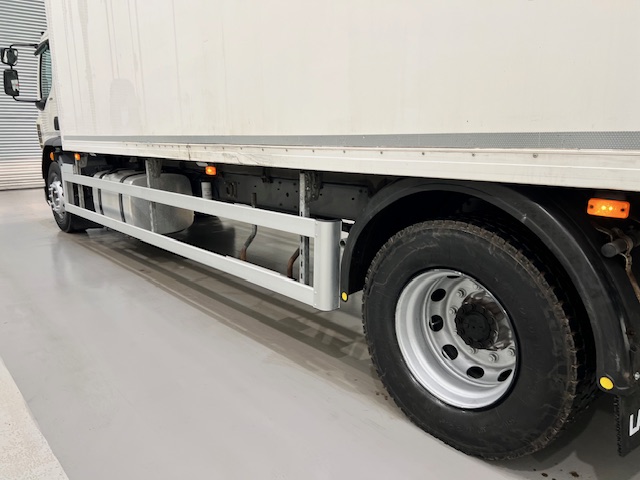 DAF LF 250 4×2 Rest Cab Fridge Box