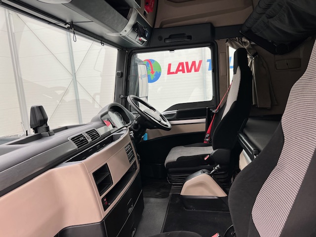 MAN TGX 26.500 6×2 Midlift Tractor Unit