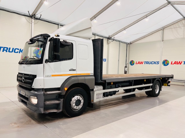 Mercedes Axor 1824 Sleeper Cab Flatbed
