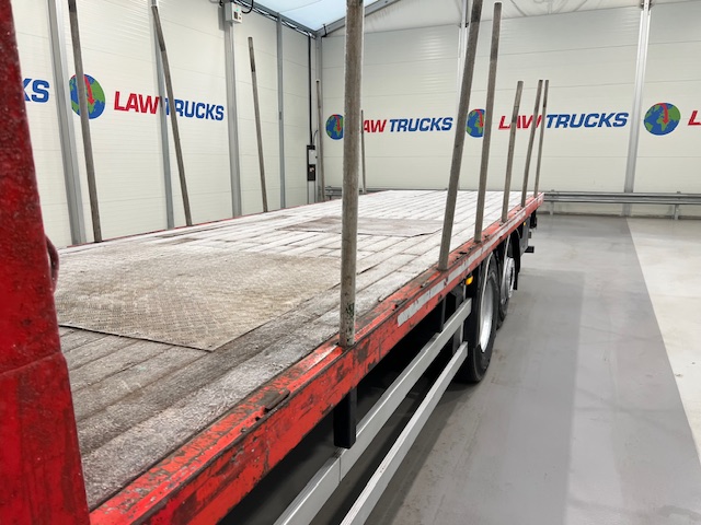 Scania P280 6×2 Rear Lift Flatbed with Crane