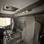 Mercedes Axor 2529 6×2 Rear Lift Day Cab Box Van - thumbnail