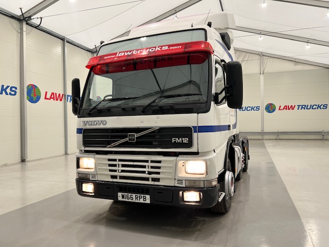 Volvo FM12 380 6×2 Midlift Tractor Unit Manual