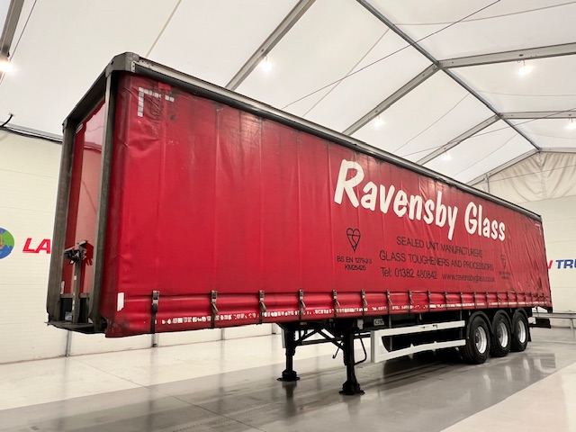 Montracon Tri Axle 4.2m Curtainsider Trailer Moffat Brackets