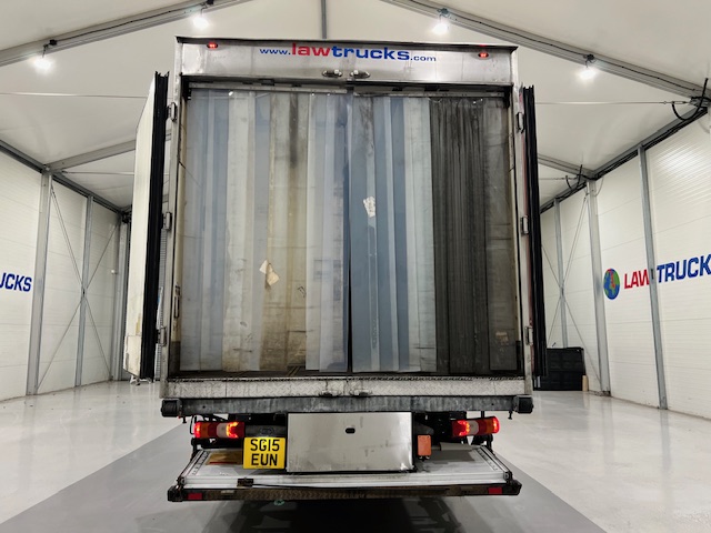 Mercedes Antos 1827 Day Cab Fridge Box