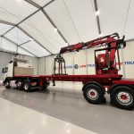 Volvo FM 450 Tractor Unit with Corus Brick Grab Trailer - thumbnail