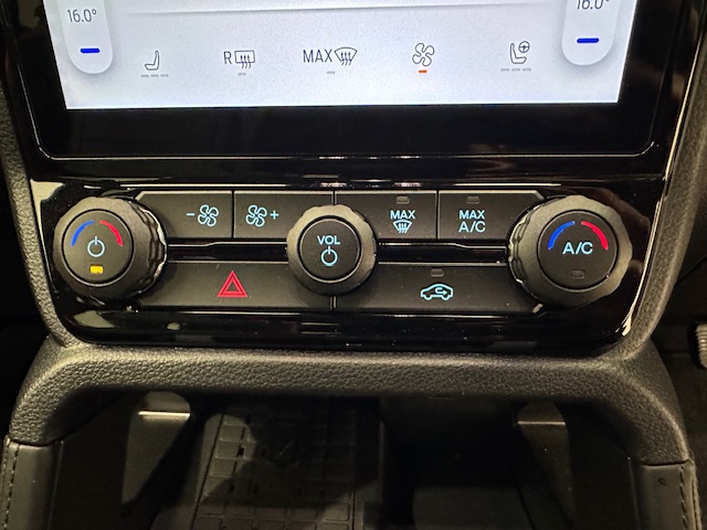 Ford Ranger Raptor 2.0 Auto 4×4 Pick Up