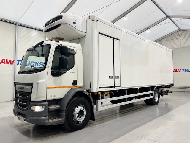 DAF LF 230 4×2 Day Cab Fridge Box