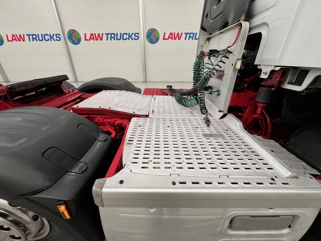 DAF CF 460 6×2 Midlift Tractor Unit