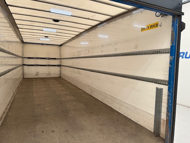 Mercedes Actros 1824 4×2 Day Cab Box Van