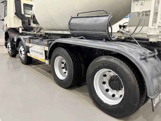 DAF CF 370 8×4 Rest Cab Concrete Mixer