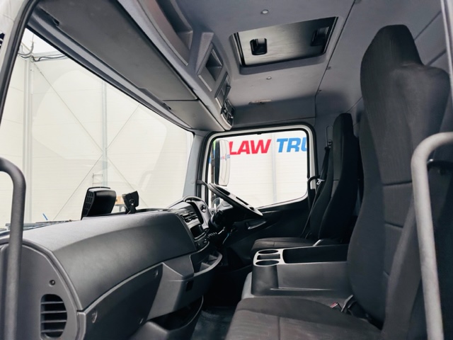 Mercedes Atego 816 Day Cab Box Van