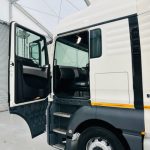 MAN TGX 26.440 6×2 Midlift Tractor Unit - thumbnail