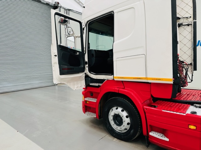 Scania R420 6×2 Midlift Topline Tractor Unit