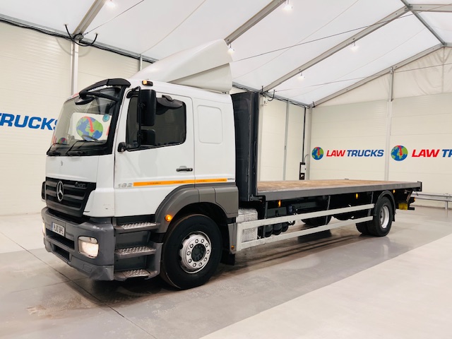 Mercedes Axor 1824 Sleeper Cab Flatbed