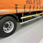 DAF CF65 220 Sleeper Cab Curtainsider - thumbnail