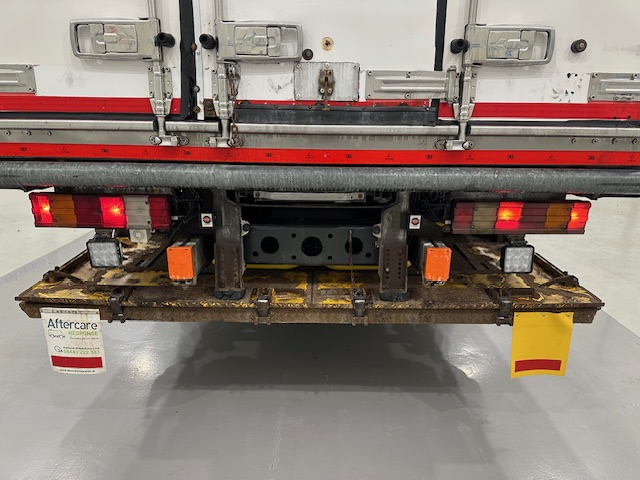 Mercedes Axor 1824 Day Cab Fridge Box