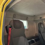 DAF LF 250 4×2 Rest Cab Tractor Unit - thumbnail