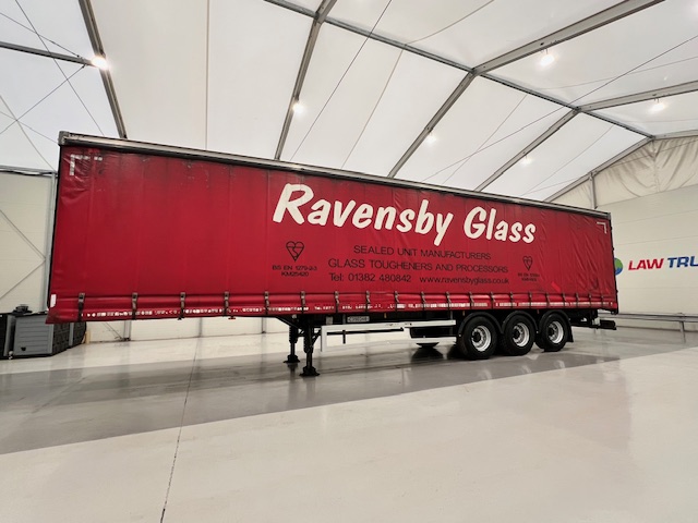 Montracon Tri Axle 4.2m Curtainsider Trailer Moffat Brackets