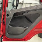 DAF CF 290 6×2 Rear Lift Sleeper Cab Curtainsider - thumbnail