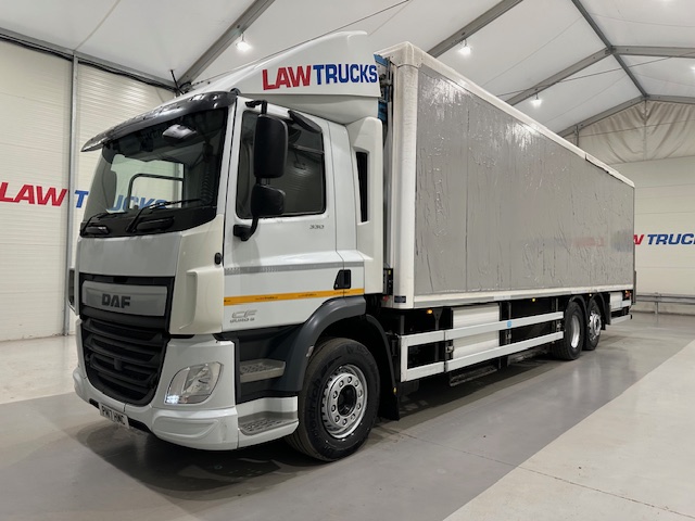 DAF CF 330 Rear Lift Day Cab Fridge Box