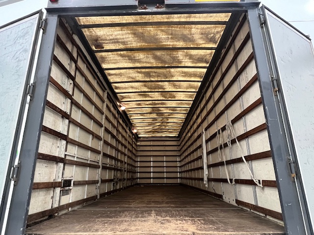 Scania R94 220 4×2 Sleeper Cab Box Van Manual