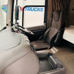 DAF CF 250 4×2 Sleeper Cab Curtainsider - thumbnail
