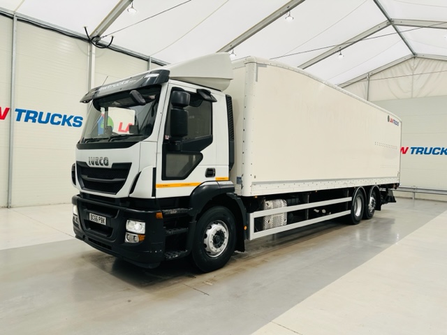 Iveco Stralis 310 Euro 6 6×2 Box Van