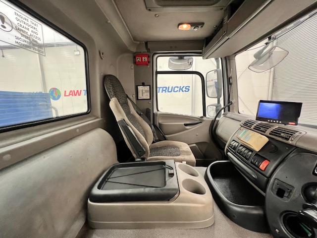 DAF  CF75 310 6×2 Day Cab Dropside Flatbed